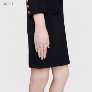 Gucci Interlocking G Floral Crystal Open Ring